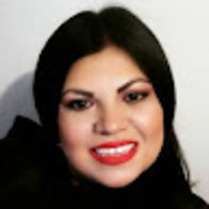 Meet your Posher, Talia aglae